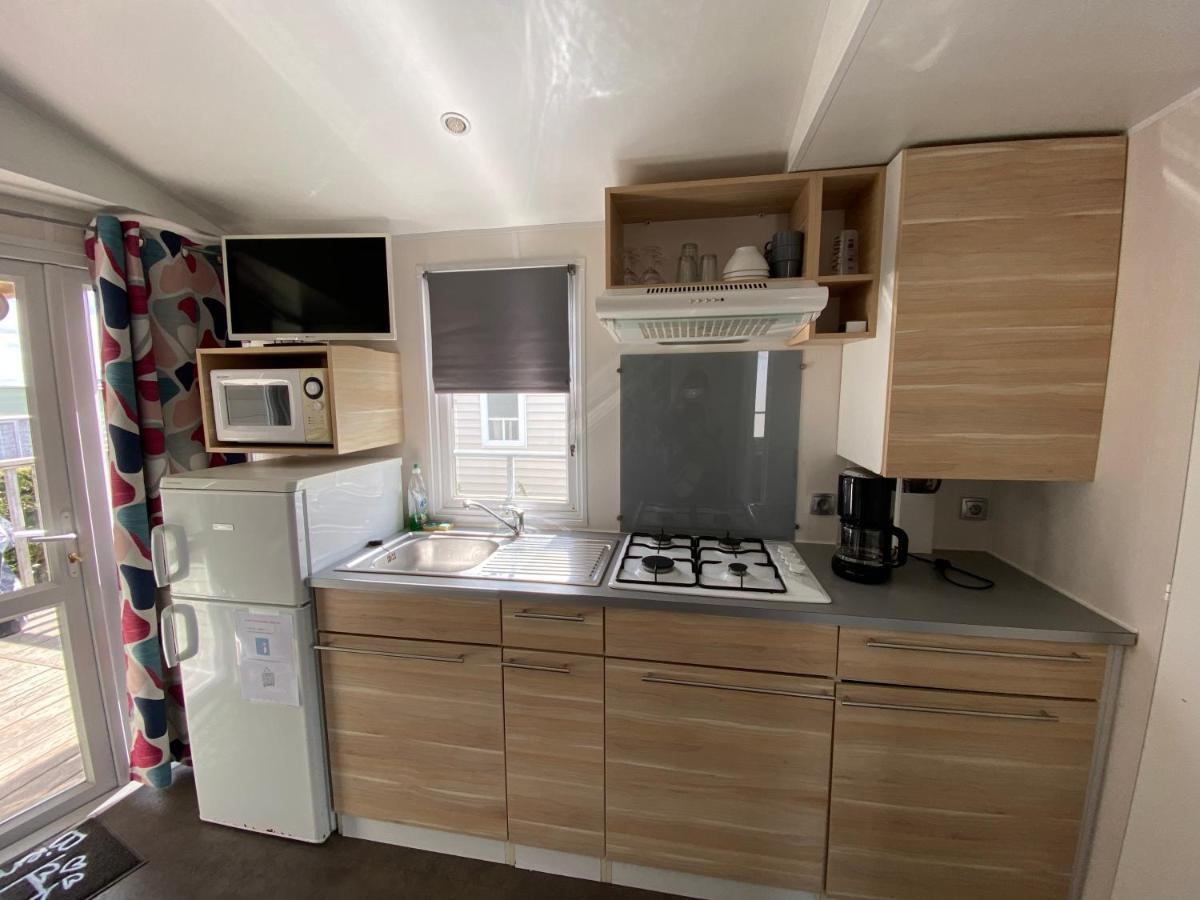 Camping Le Clos Savoye Biville-sur-Mer Exteriér fotografie